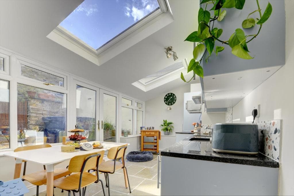 Gallowgate Cottage - Dog friendly cottage (sleeps 4 in 2 double rooms) Image 6