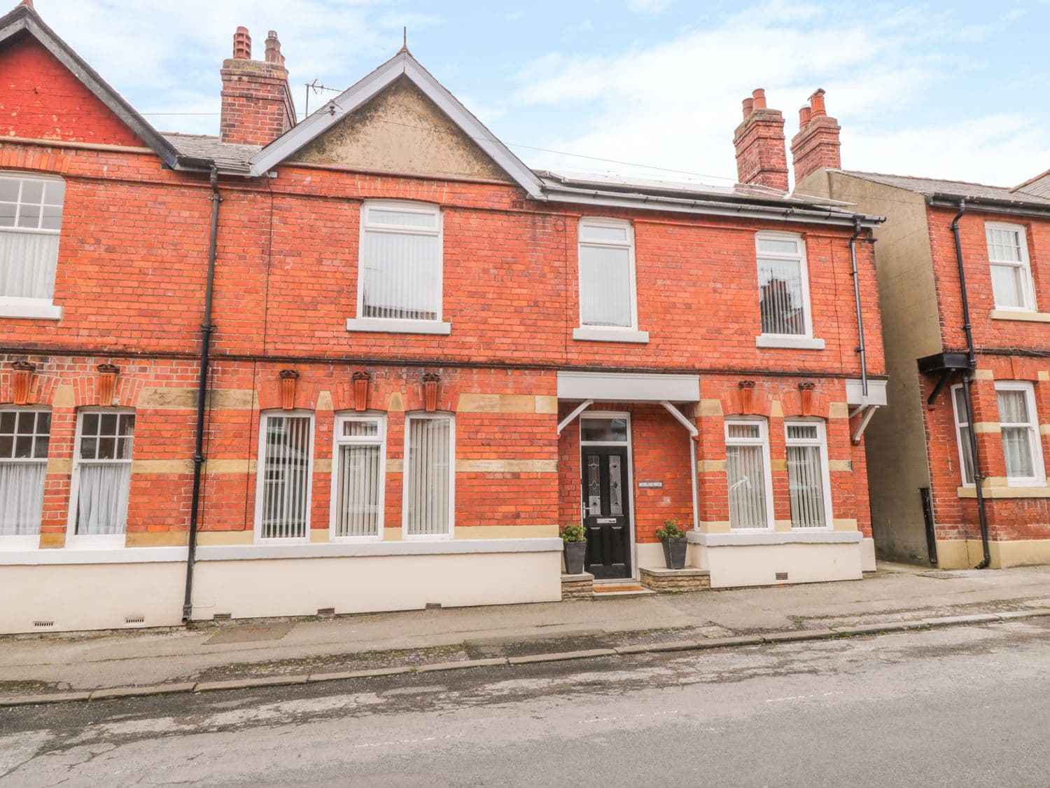 Moorland House Image 2