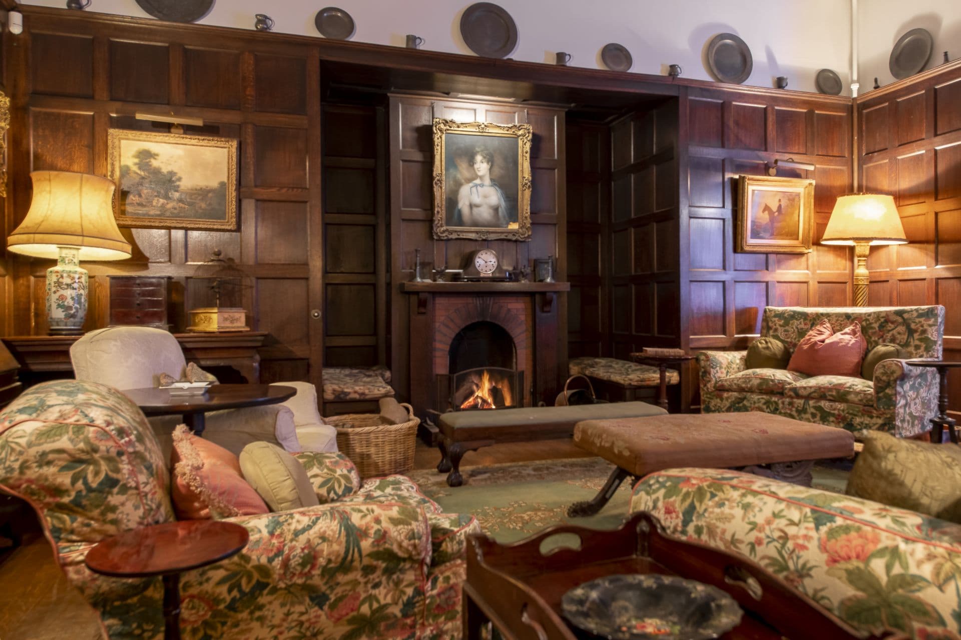 Upper Helmsley Hall Image 9