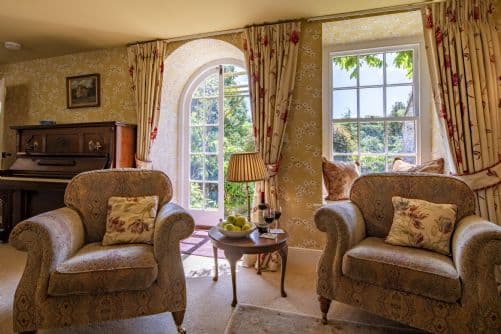 Garden Cottage Image 12