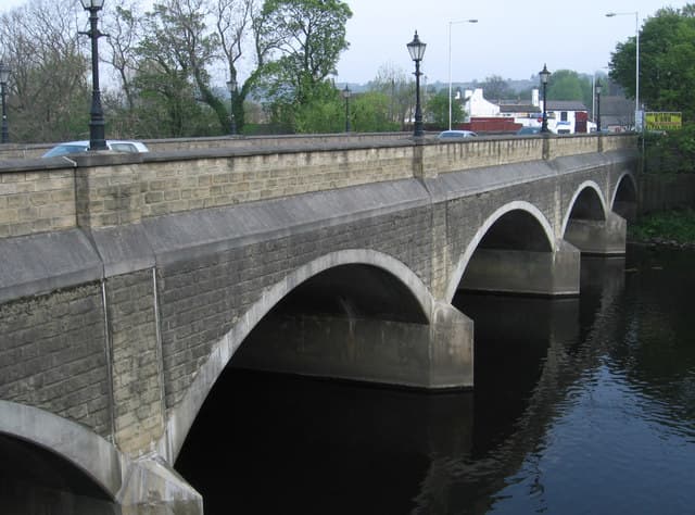 Horbury Bridge