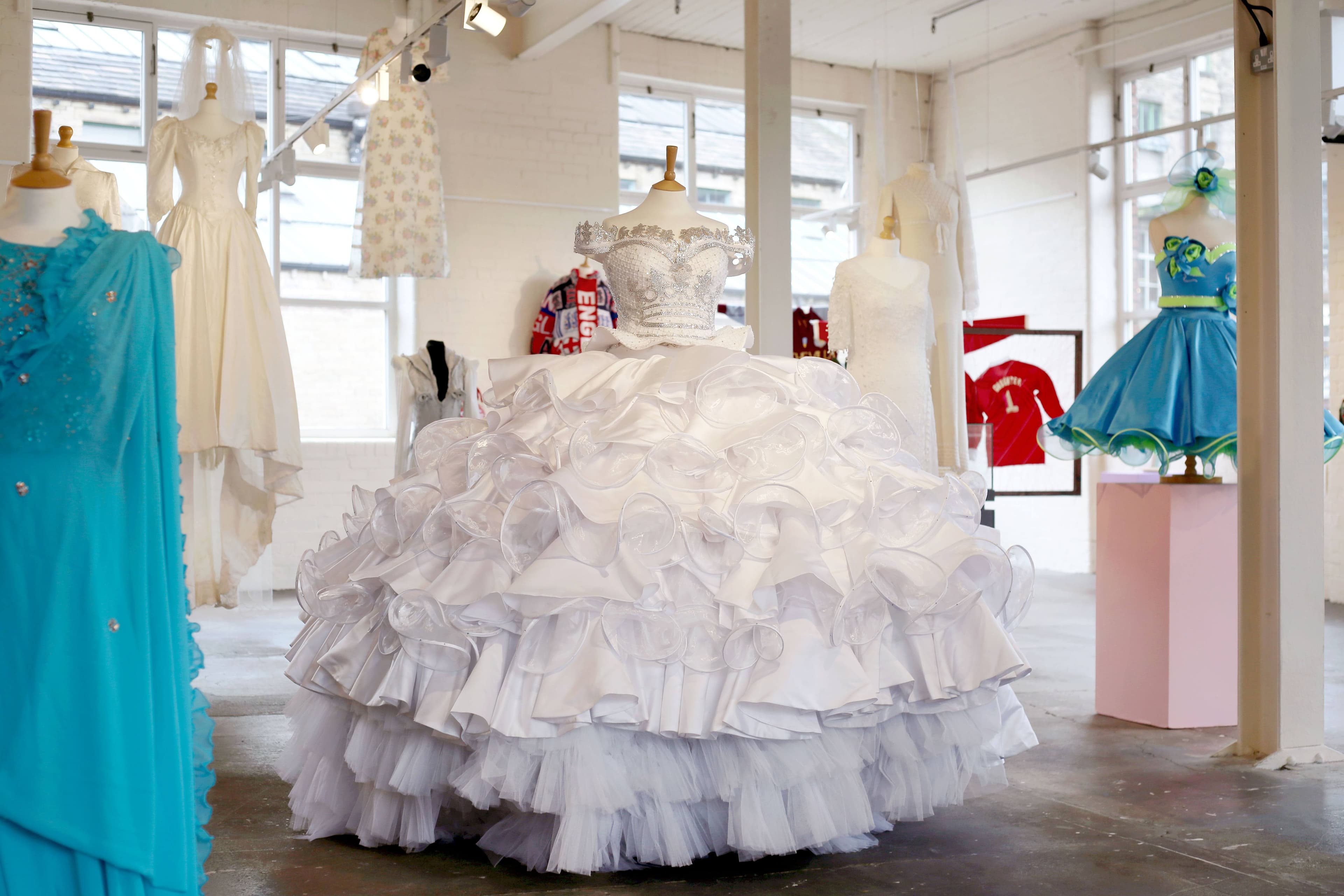 New Exhibition 'For the Love of Textiles' Opens at Sunny Bank Mills Until June 2026