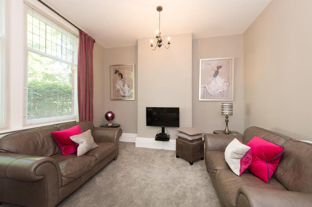 Accommodation at Albany House by Harrogate Serviced Apartments in harrogate