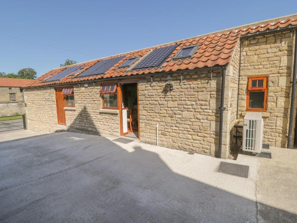 Accommodation at Yeoman's Cottage in wilton