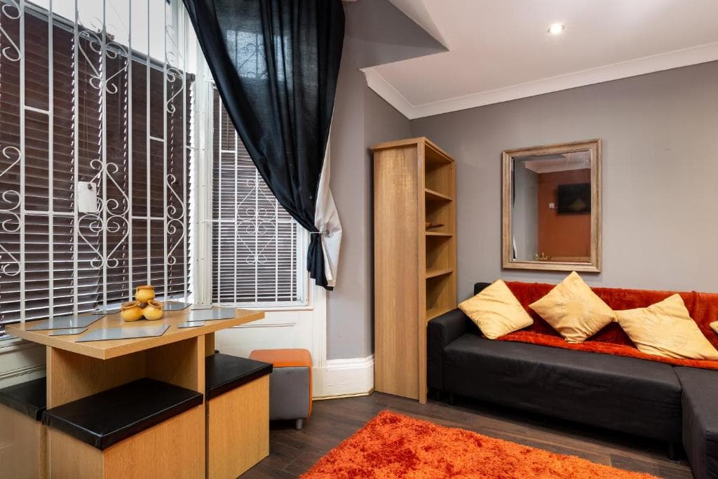 Accommodation at Stockton Town Centre Apartments free parking and Wi-Fi in thornaby