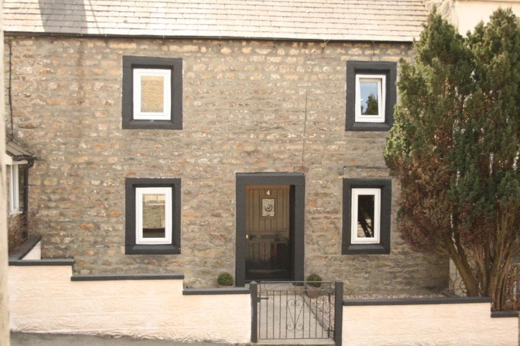 Accommodation at Our Holiday House Yorkshire , Bentham - Children and doggy friendly in high bentham