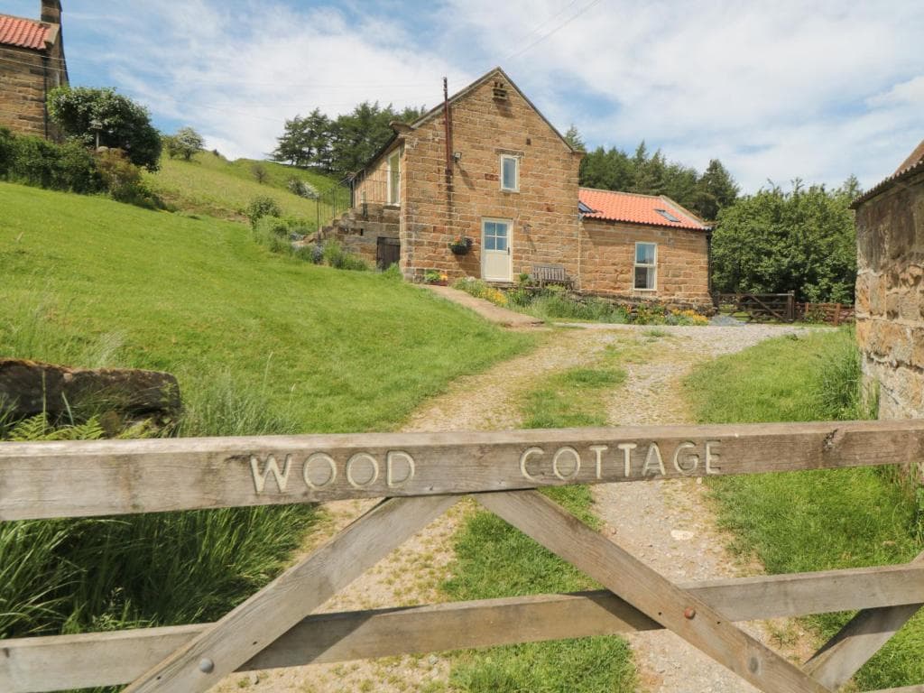 Accommodation at Wood Cottage in chop gate