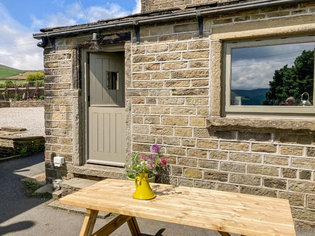 Accommodation at The Cow Shed in holmfirth