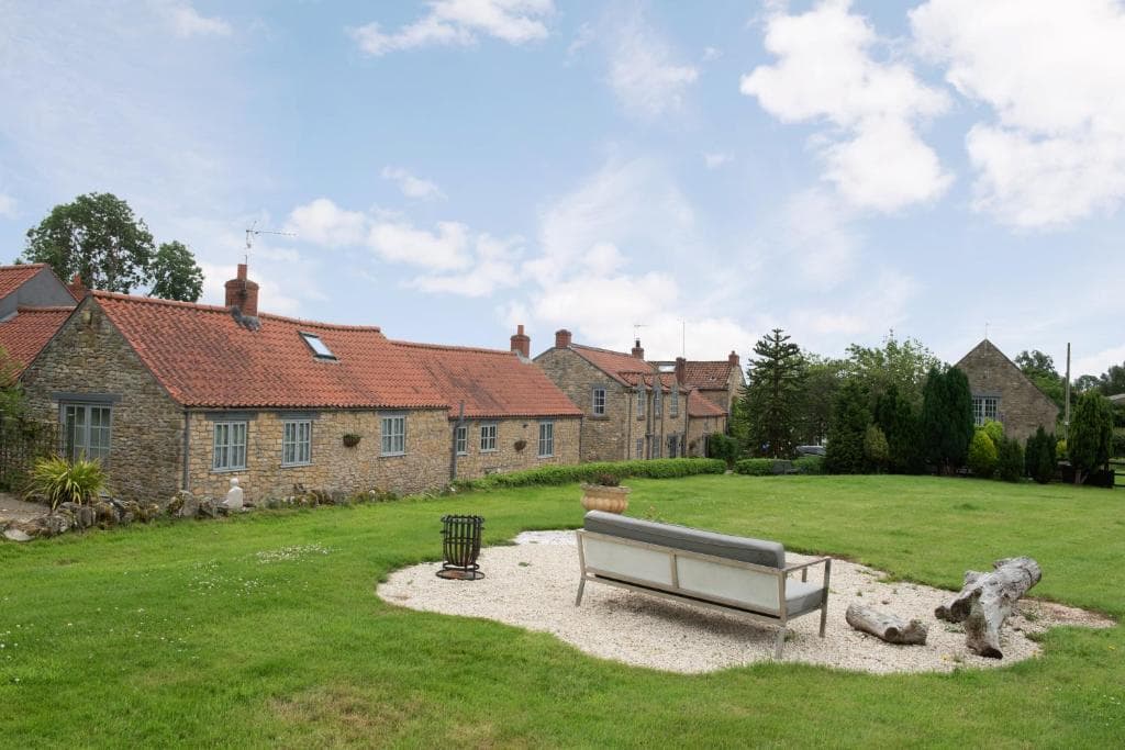Accommodation at Sands Farm Cottages in thornton le dale