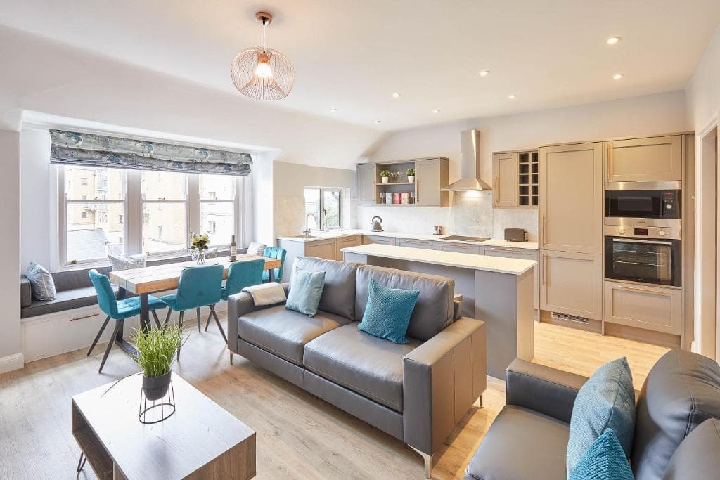 Accommodation at Host & Stay - The Avenue Victoria Apartment in scarborough