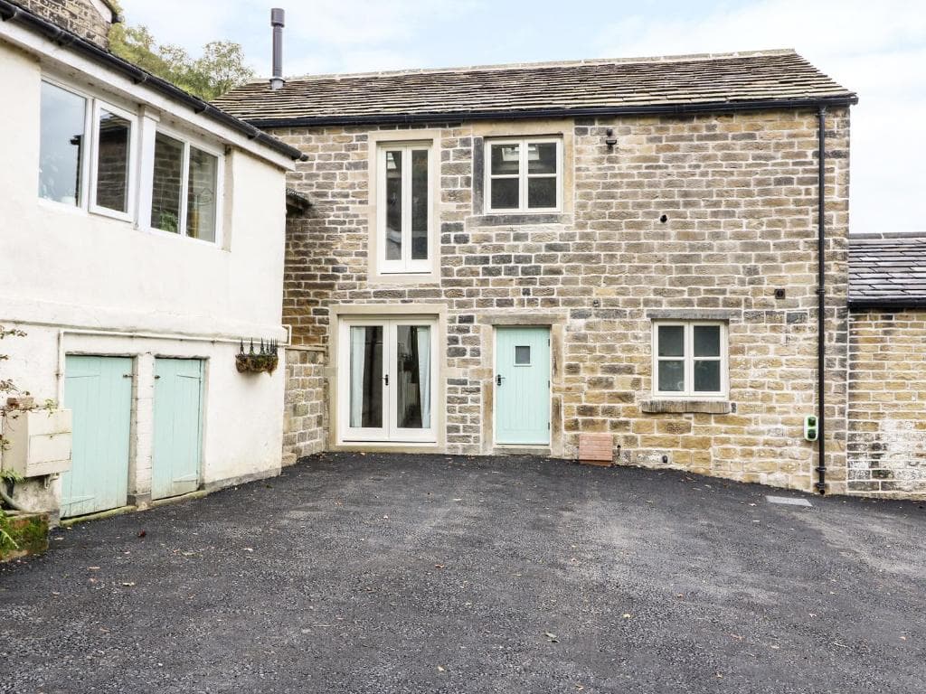 Accommodation at Morgan's Barn, Huddersfield in huddersfield