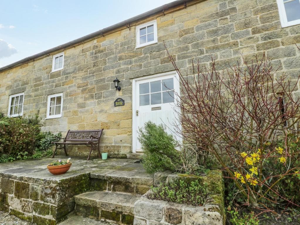 Accommodation at Wheelhouse Cottage in fylingthorpe