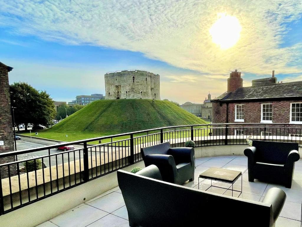 Accommodation at The Old Fire Station Luxury Apartment in york