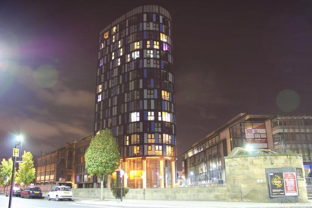 Accommodation at Homely Serviced Apartments - Blonk St in sheffield