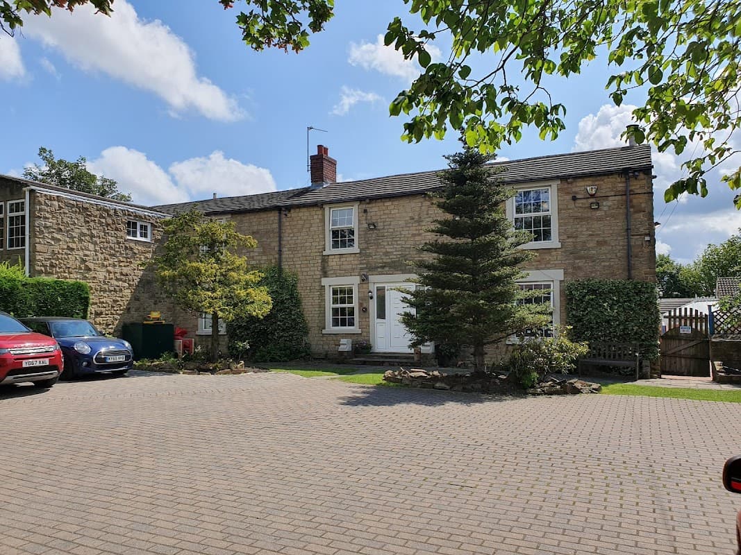Rainbow Child Care - Nurseries in alverthorpe