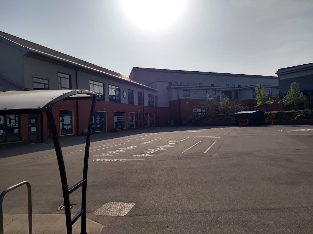 Morley Newlands Academy - Primary Schools in beeston