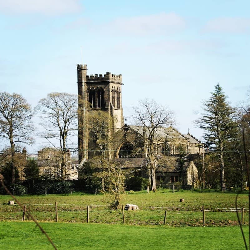 St Matthew's Church - Churches in brighouse