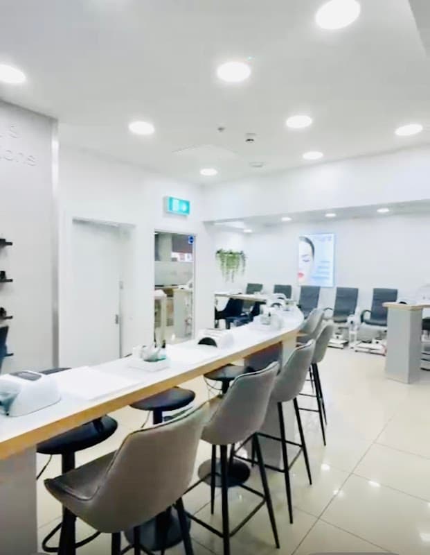 Mint Nail & Beauty - Nail Salons in carbrook