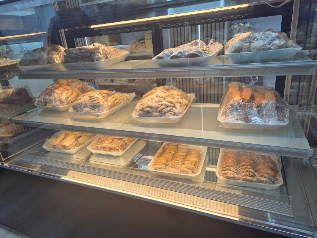 Pearl Bakers - Bakers in carbrook