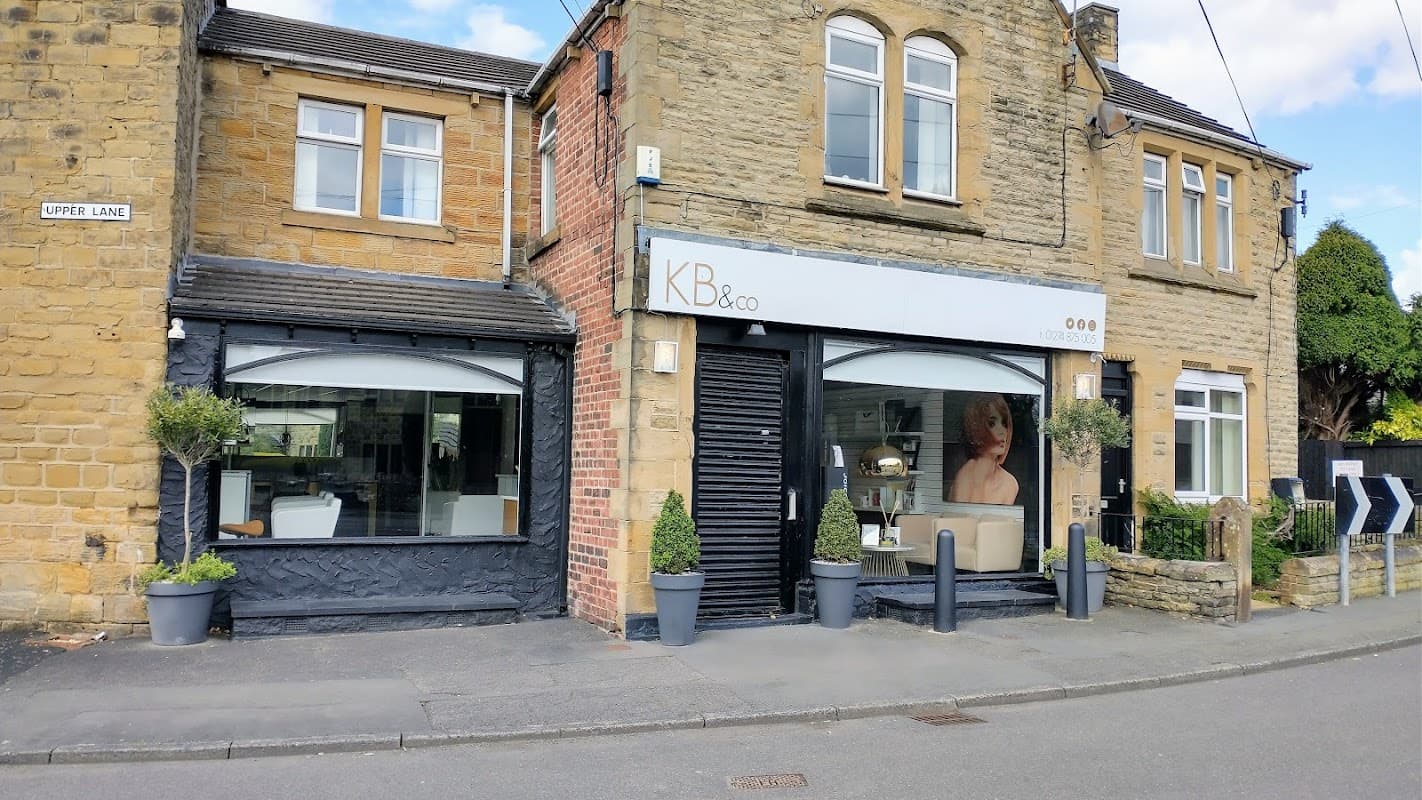 L A 2 Nails & Beauty - Nail Salons in cleckheaton