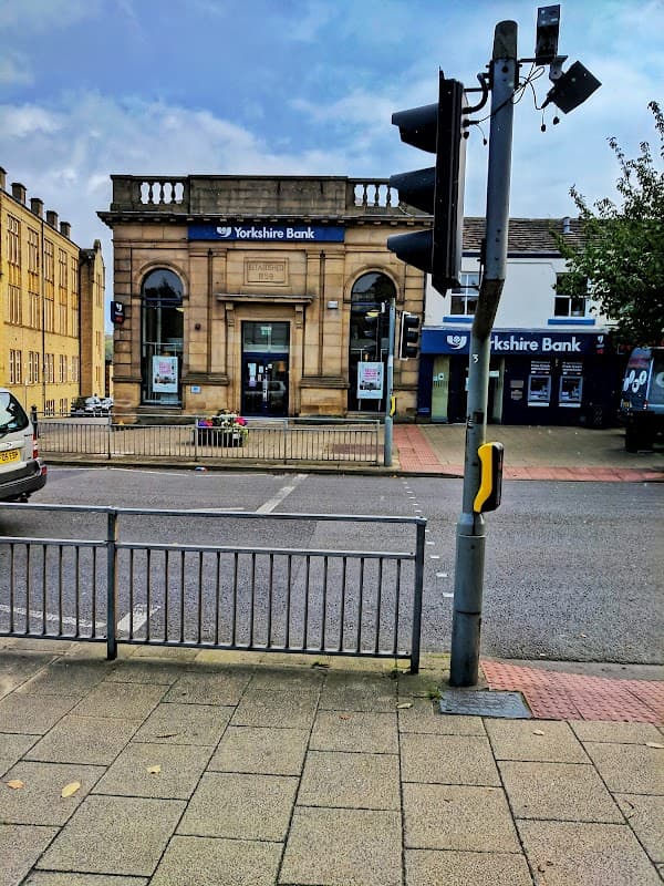 Yorkshire Bank - Banks in cleckheaton