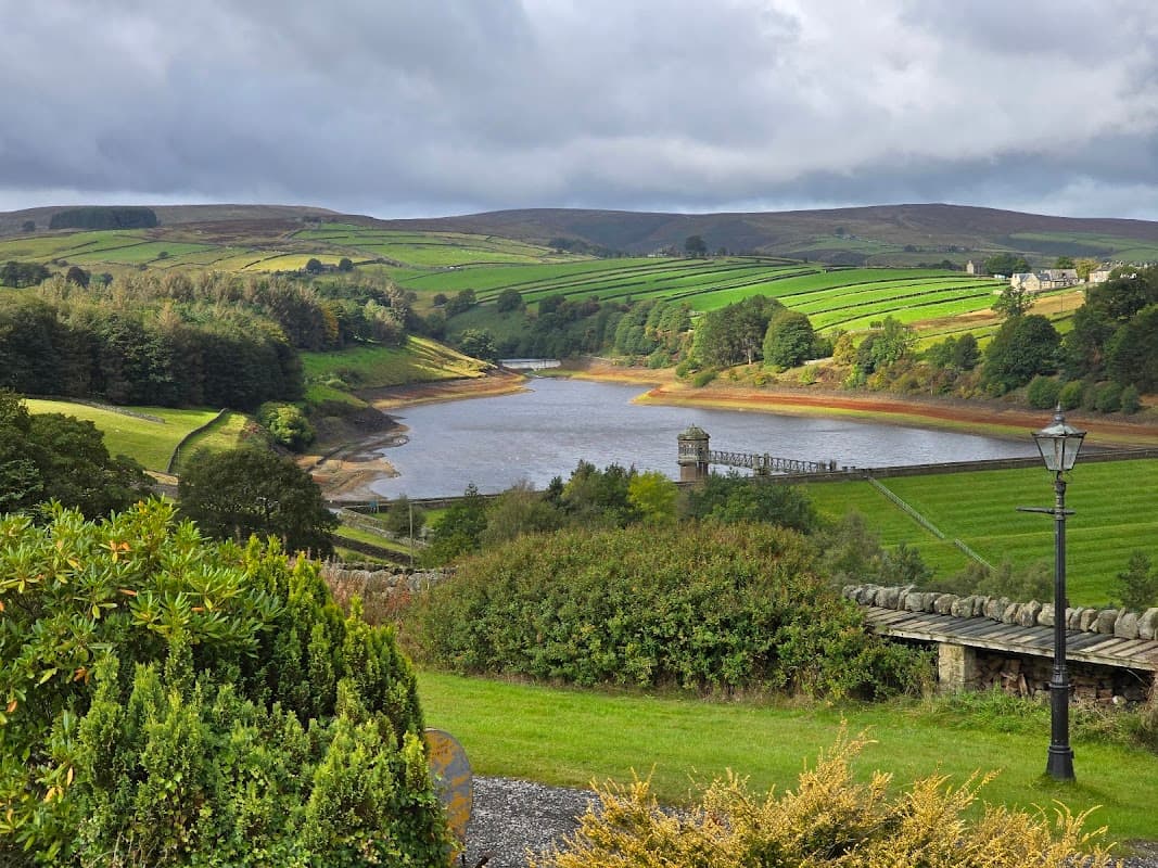 Penistone Hill Country Park - Park in cross roads