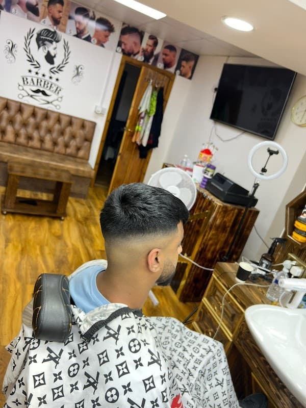 KINGS & BARBER - Barbers in dewsbury