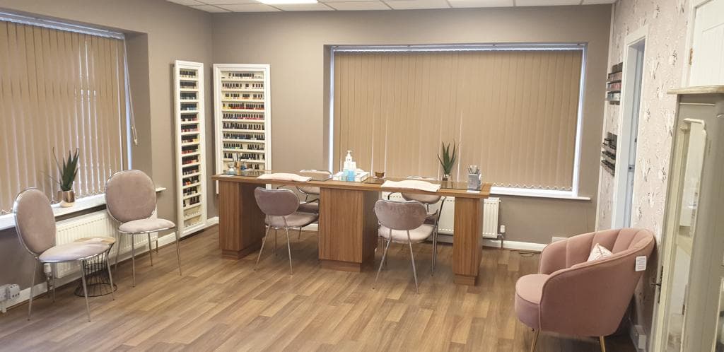 Blushed Beauty Limited - Beauty Salons in heckmondwike