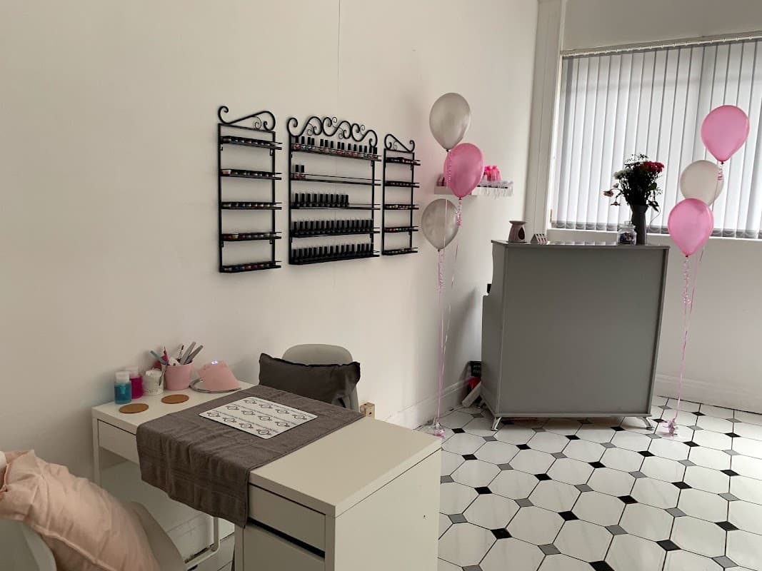 Pink Infinity - Beauty Salons in heeley