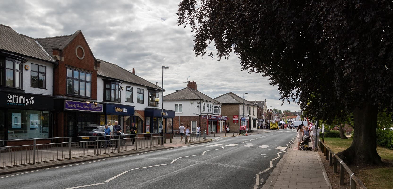 Bus Stop at Hessle Hull Road - Bus Stops in hessle