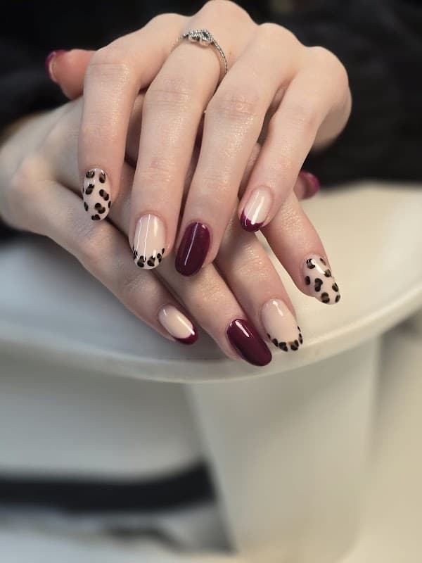 The Nail Club - Nail Salons in hessle