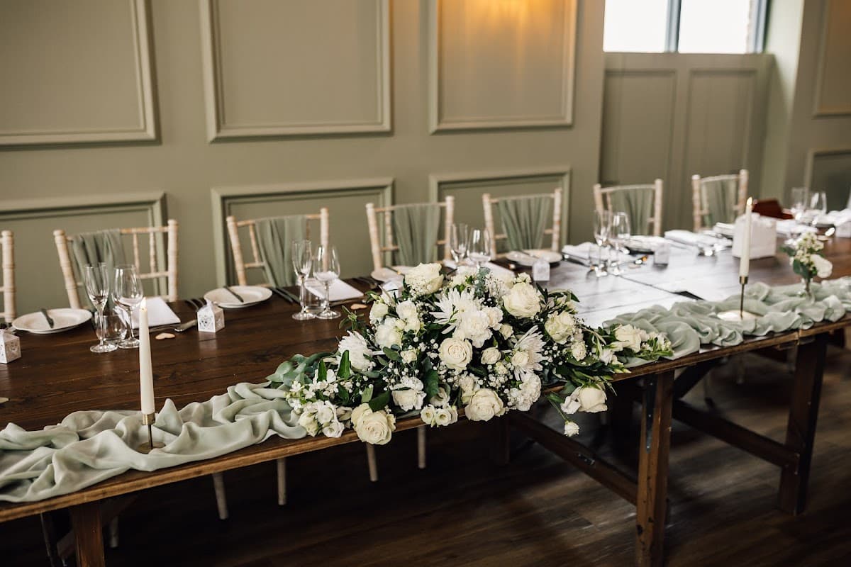 The Orange Grove - Florists in hessle