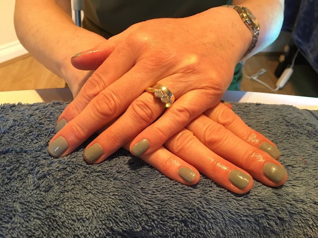 Oasis of Serenity - Beauty Salons in holme valley
