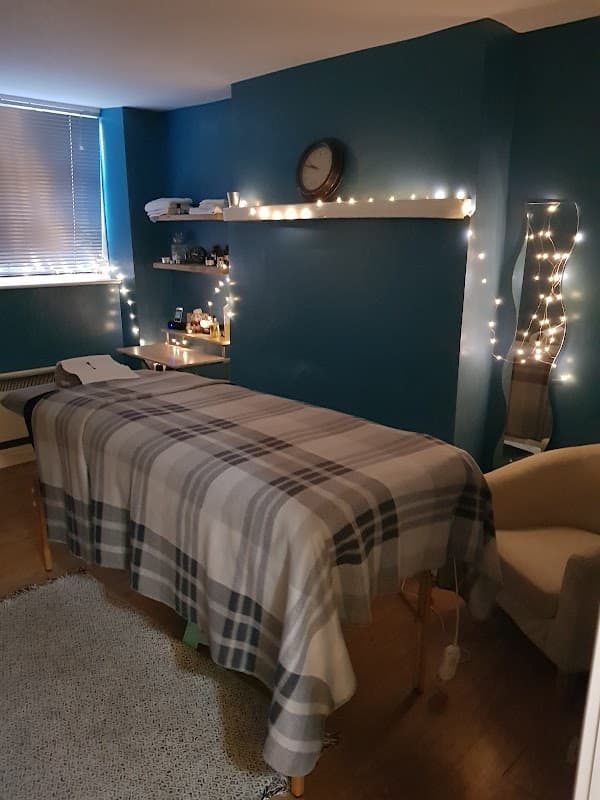 Chill Out Therapies - Beauty Salons in holmfirth