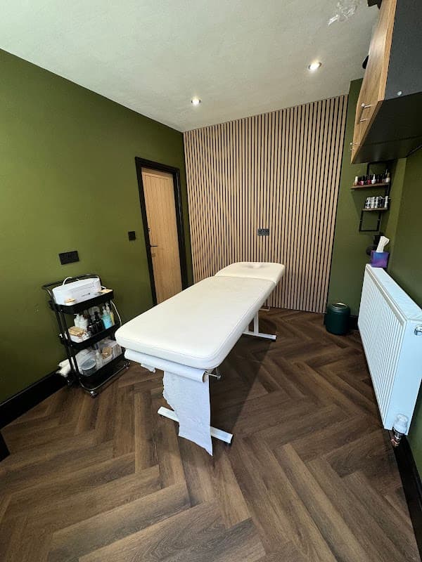The Male Waxing & Massage Service - Beauty Salons in hornsea