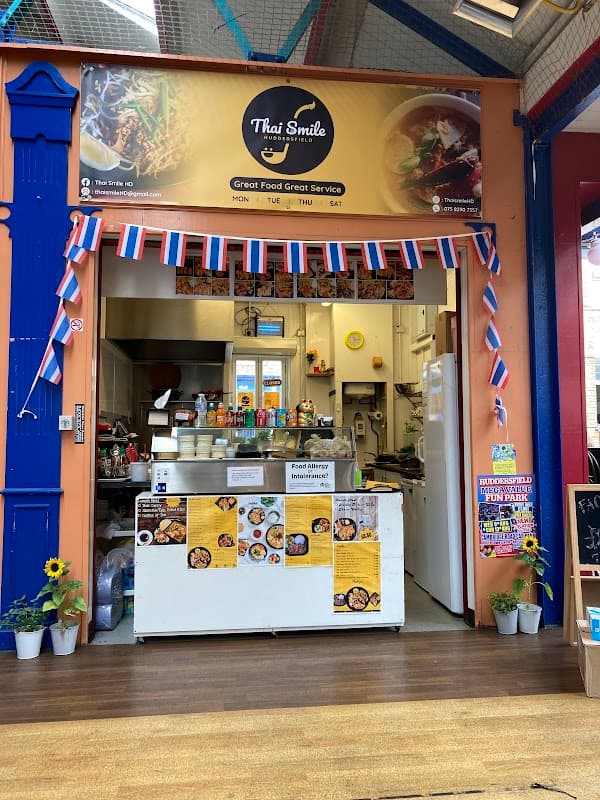Dining at Thai Smile HD in huddersfield