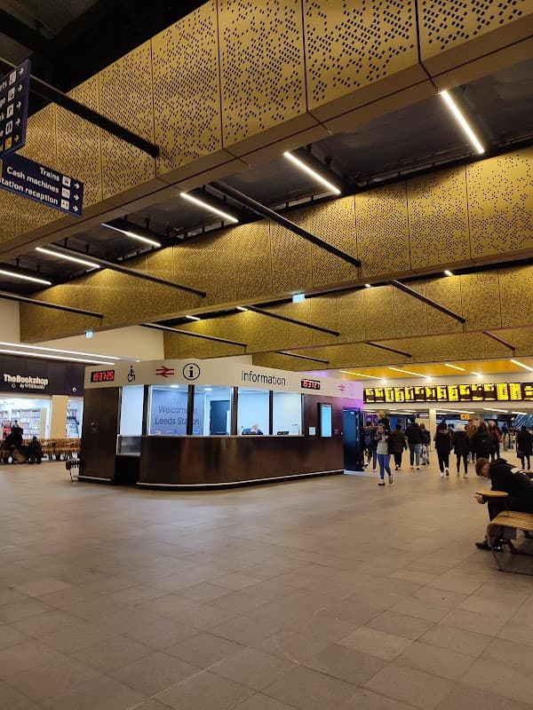 Leeds Station - Railway Stations in leeds