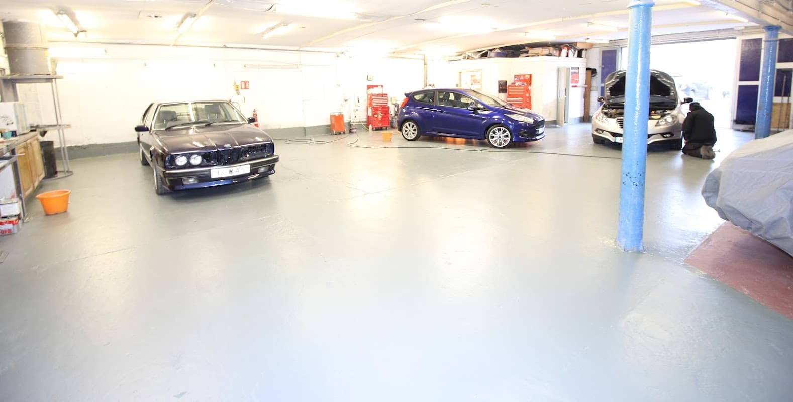 Dean Allen Motors - Garages in mexborough