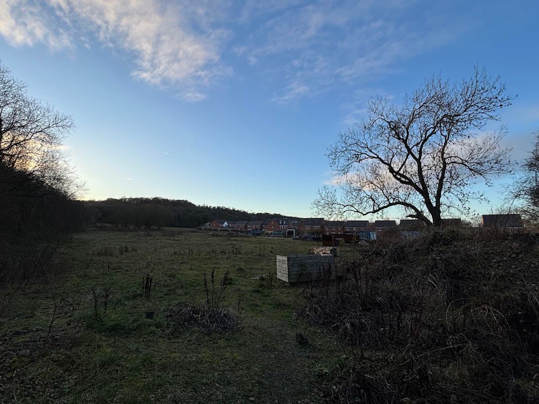Gregory Springs Park - Park in mirfield