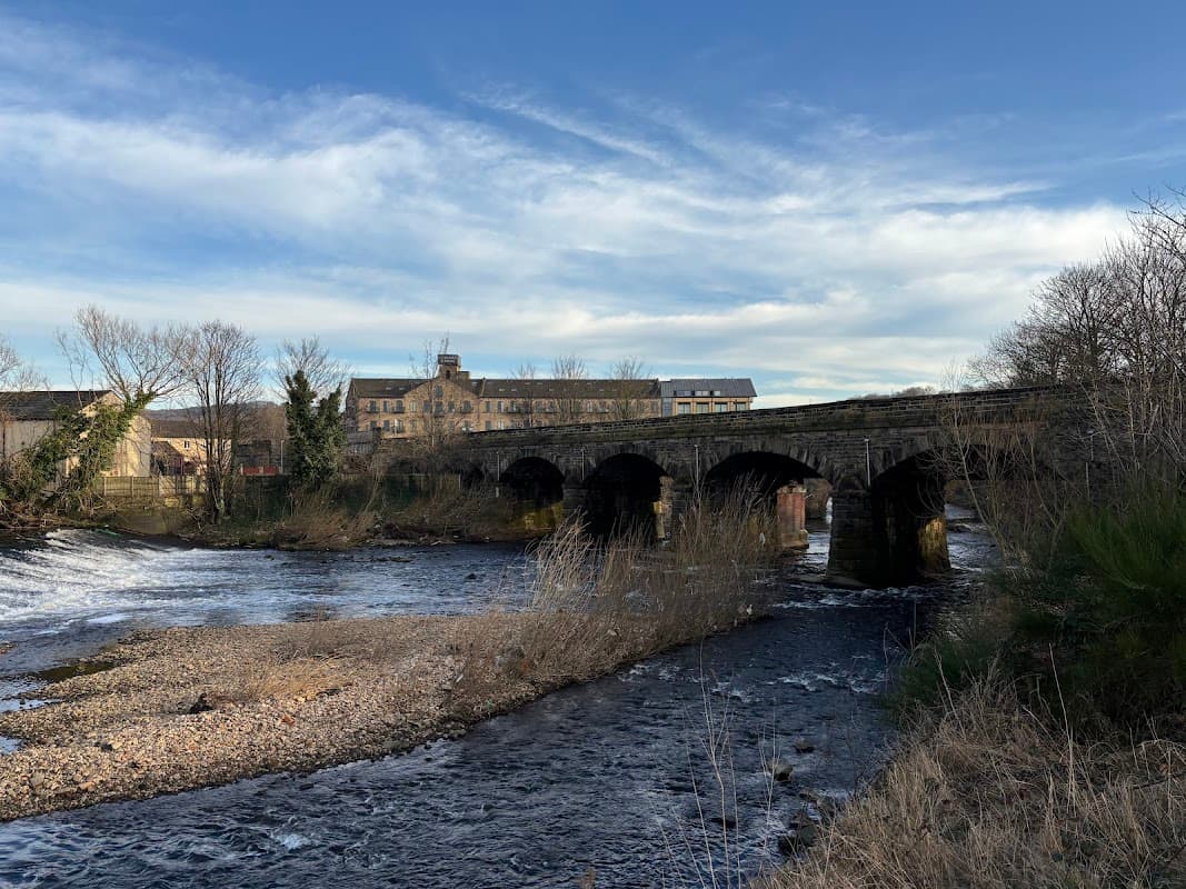 Mirfield Viaduct - Historic Site in mirfield
