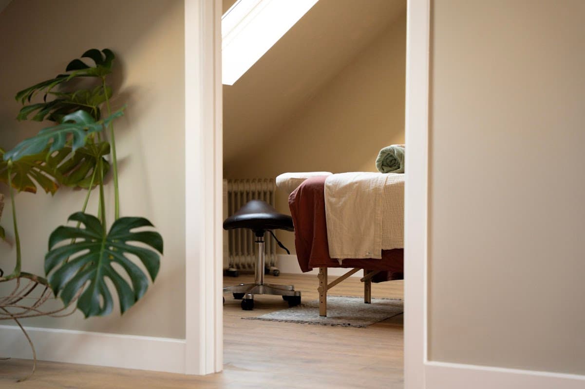 The Nook Retreat - Beauty Salons in nether edge