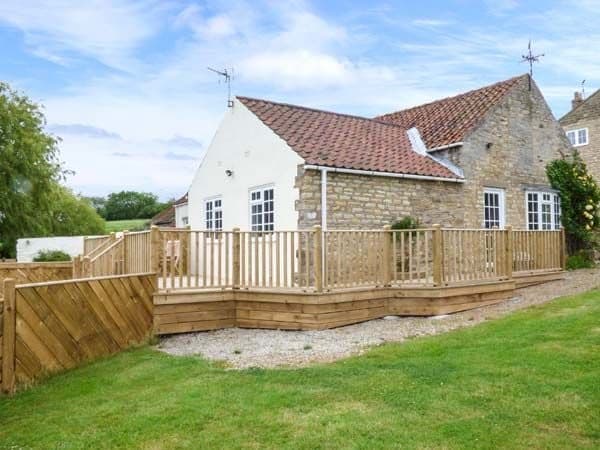 Accommodation at Primrose Cottage in burythorpe