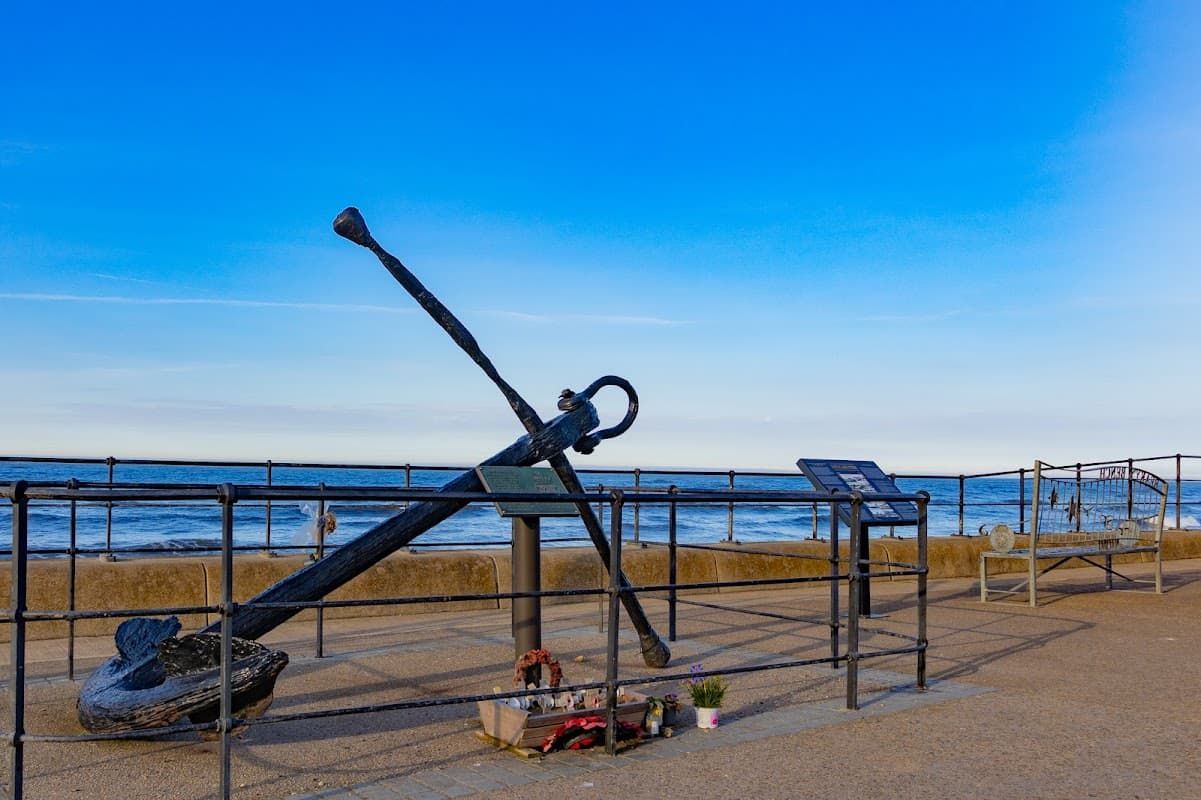 The Birger Anchor Mariners' Memorial - Monuments in redcar