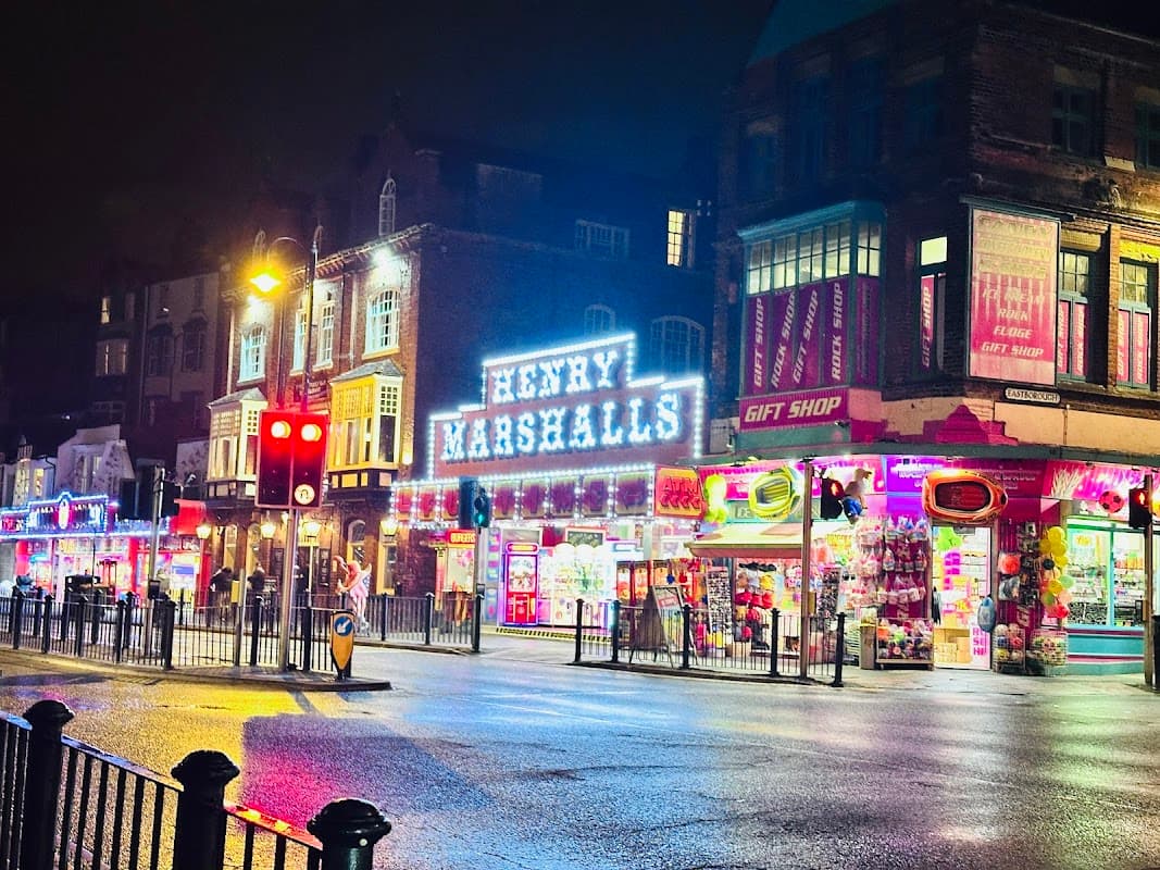 Henry Marshalls Leisure - Entertainment in scarborough