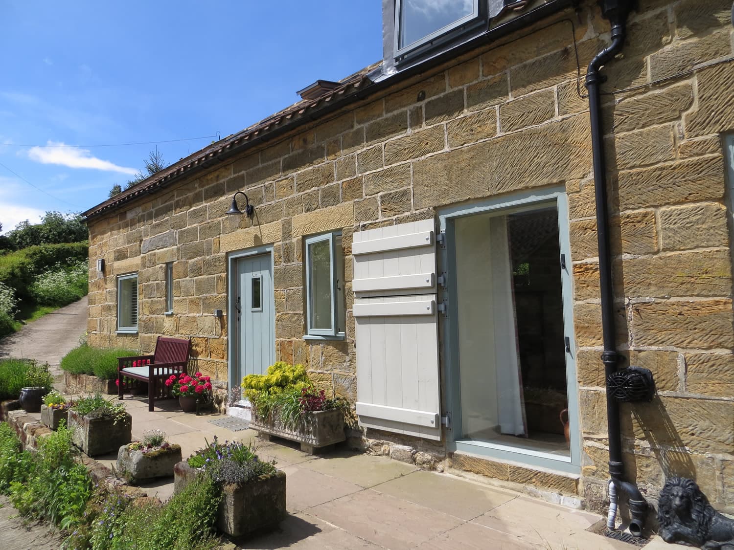 Accommodation at Skerry Hall Farm B&B in fylingthorpe