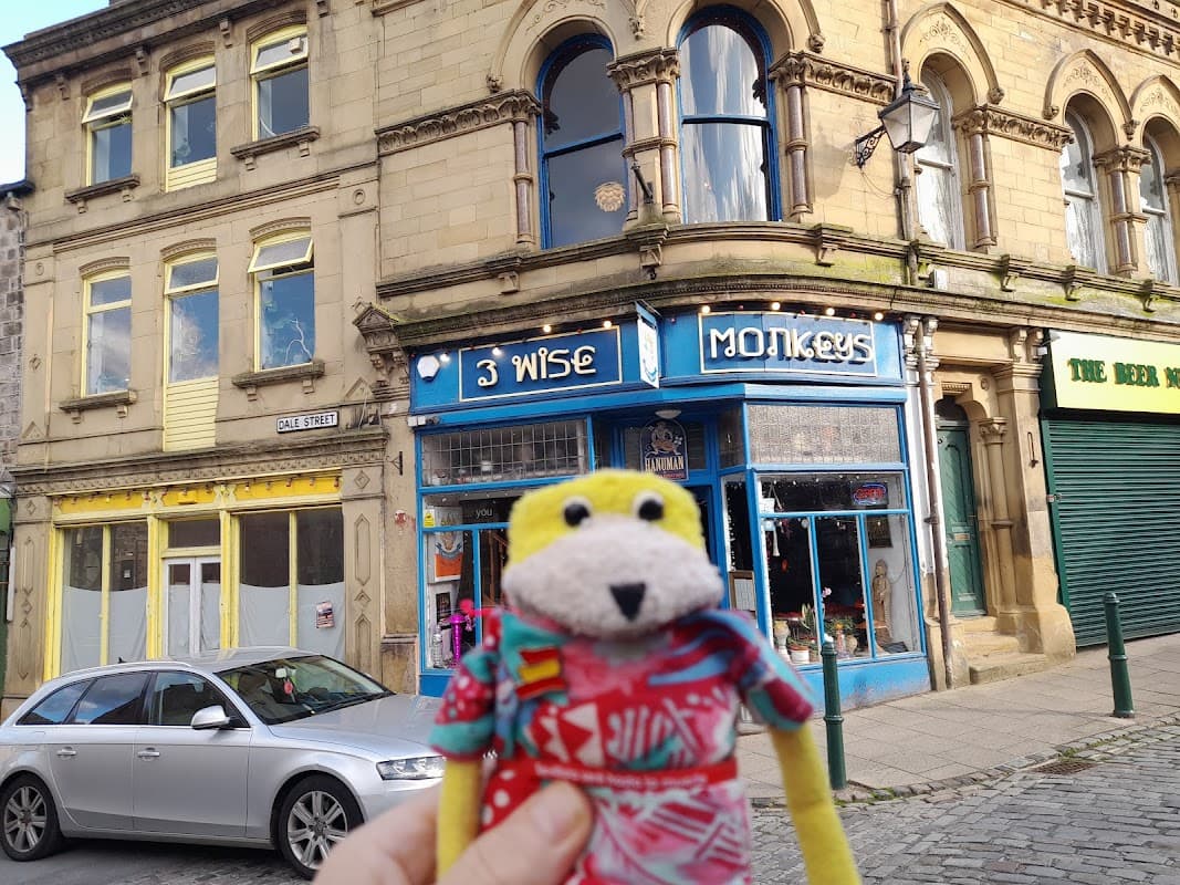 Dining at Three Wise Monkeys in todmorden