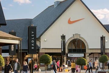 Private Shopping Tour from Sheffield to Outlet East Midlands - Tour in sheffield