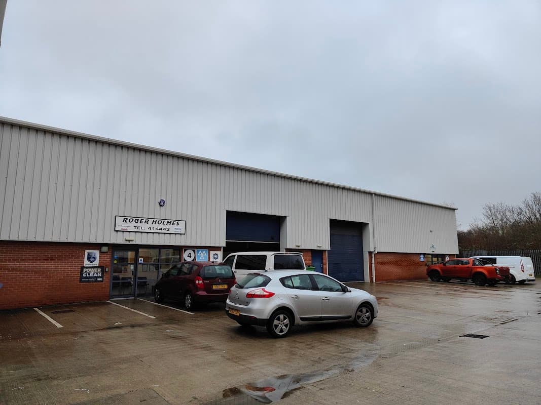 Roger Holmes VW & Audi Specialist - Garages in york
