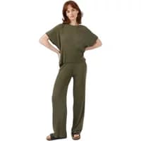 Olive green Artlove Lysora women's pants, wide-leg, high-waisted, paired with matching loose-fit top.