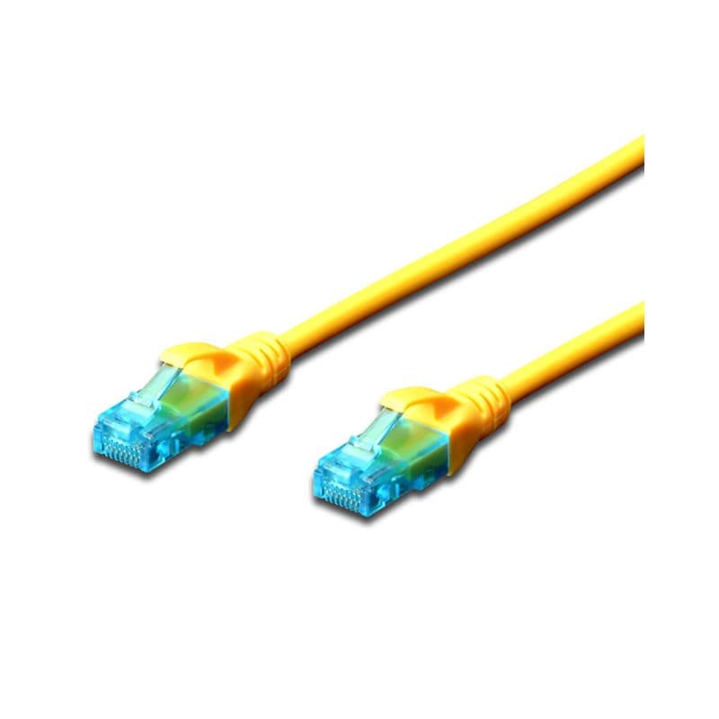 Yellow FDL 15M CAT.5e UTP patch cable with clear blue connectors on both ends, designed for reliable network connections.